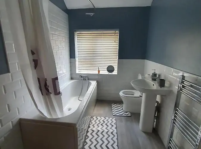 Double-Bed Gl3 Greater Manchester